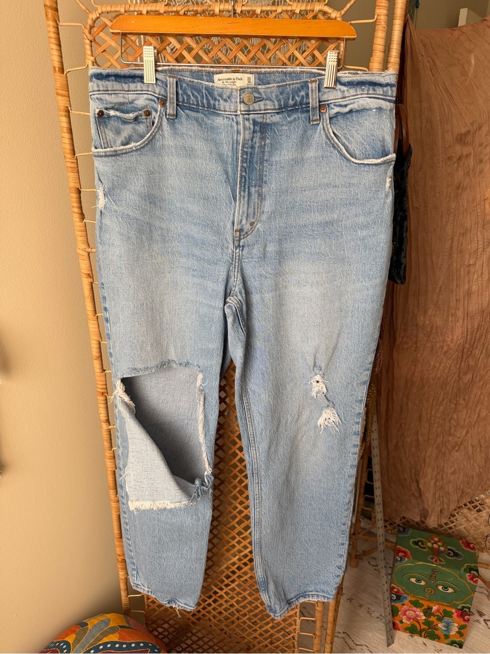 Abercrombie & Fitch Light Blue Distressed The 90's Straight Ultra High Rise Jean